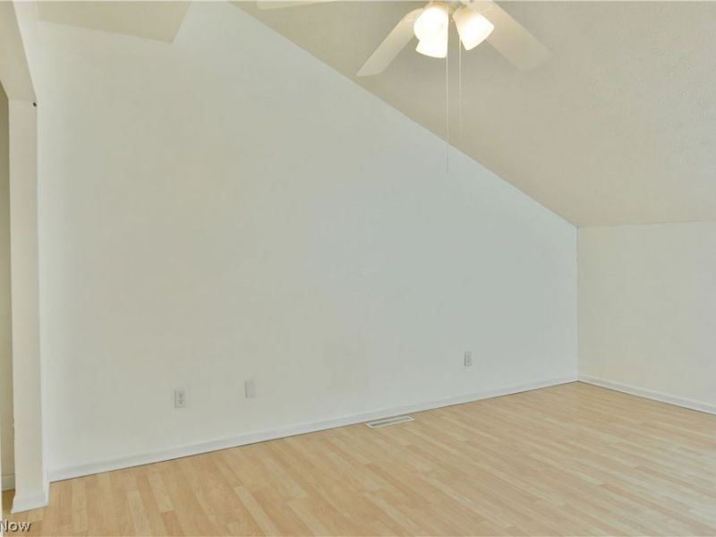 3406 Ivy Hill Circle, Unit B, Cortland, OH 44410 Photo 30