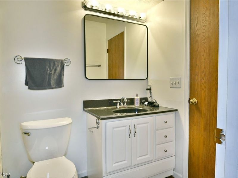 3406 Ivy Hill Circle, Unit B, Cortland, OH 44410 Photo 45