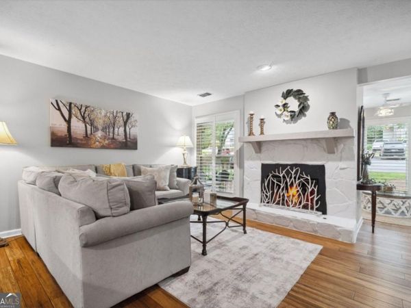 3408 Lake Pointe Circle, Roswell, GA 30075