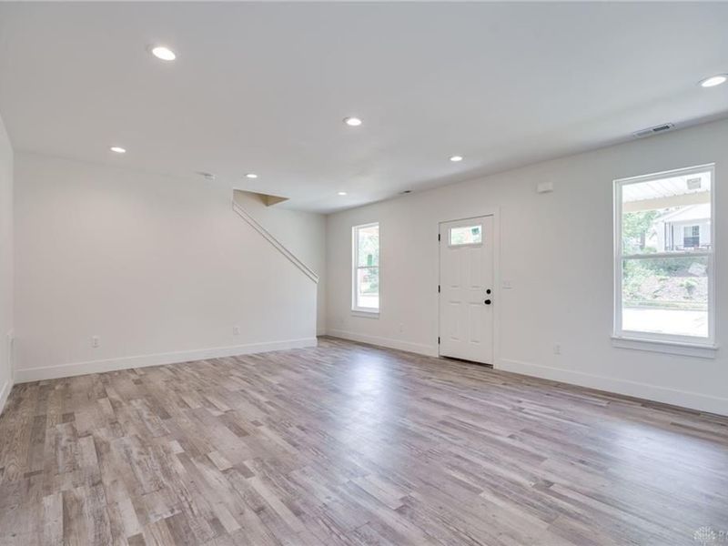 4253 Pleasant View Avenue, Dayton, OH 45420 Photo 7