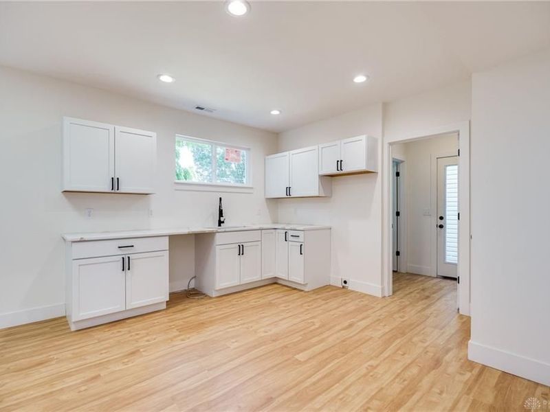 4249 Pleasant View Avenue, Dayton, OH 45420 Photo 11