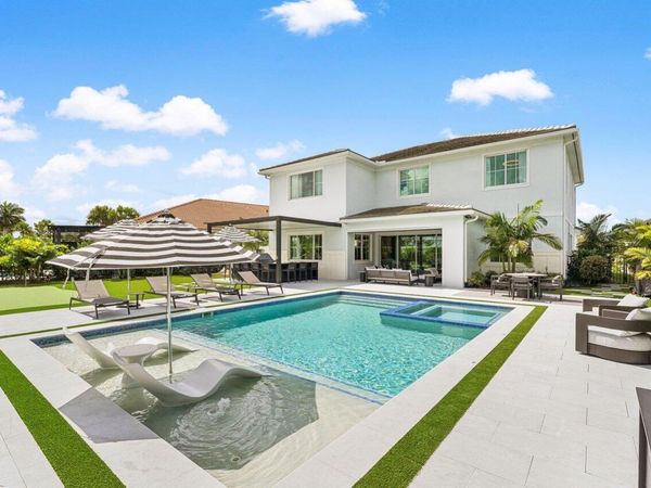 12156 Waterstone Circle, Palm Beach Gardens, FL 33412