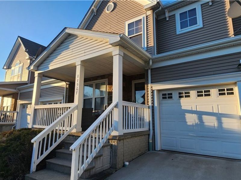 11567 Sunny Drive, Warrensville Heights, OH 44128 Photo 2