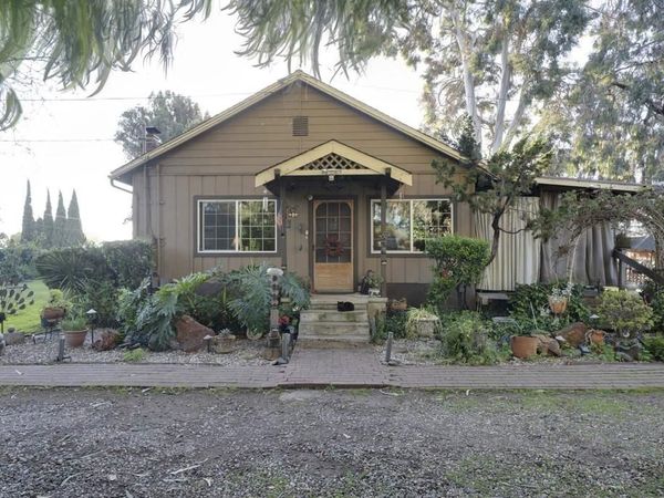 1177 Thiel Rd, Hayward, CA 94544