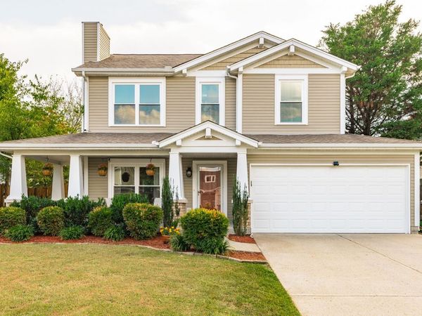 2709 Spring Farm Ct, Hermitage, TN 37076