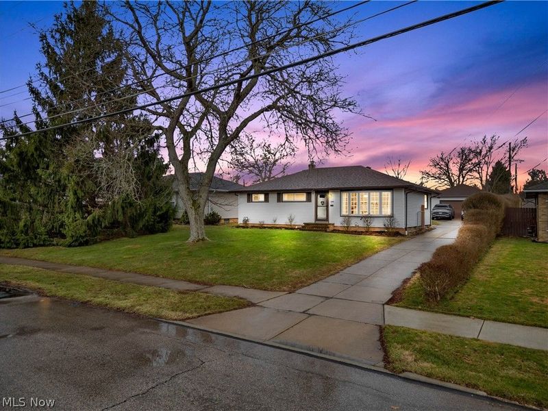 7206 Meadow Lane, Parma, OH 44134 Photo 2