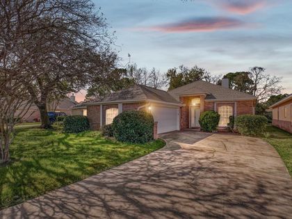 4172 Longwood Circle Gulf Breeze, FL 32563