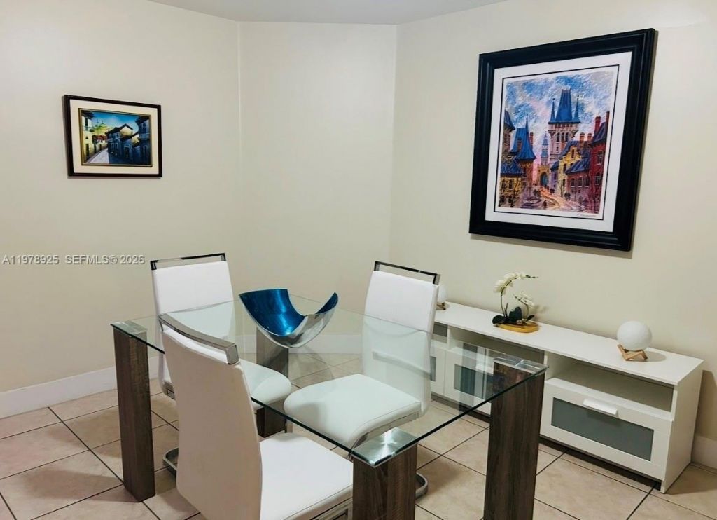 16390 SW 46th Ter , Miami, FL 33185 Photo