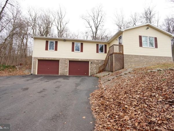 573 POLECAT ROAD , LANDISBURG, PA 17040