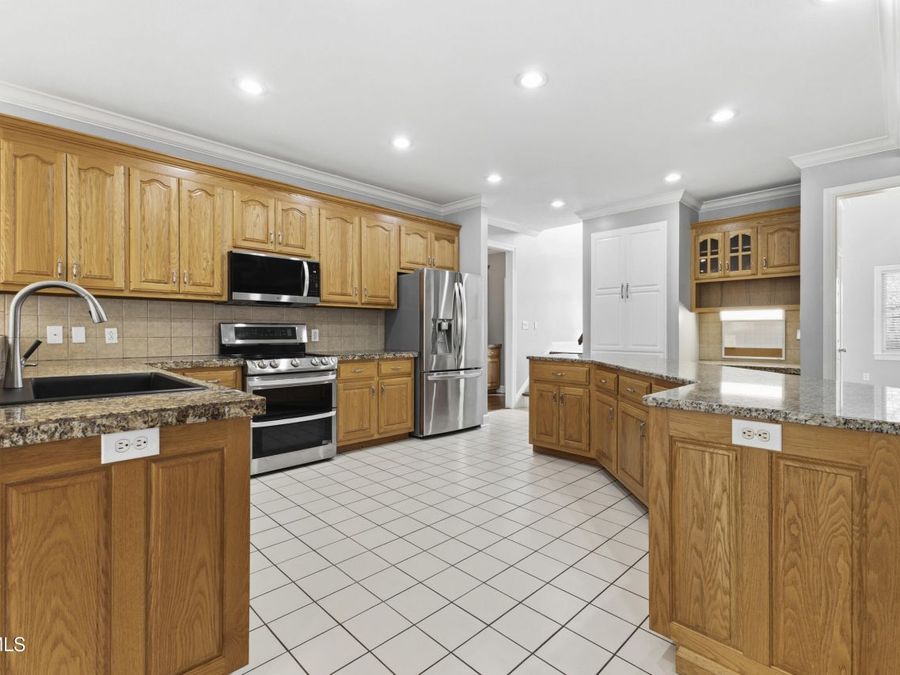 Property Image 34