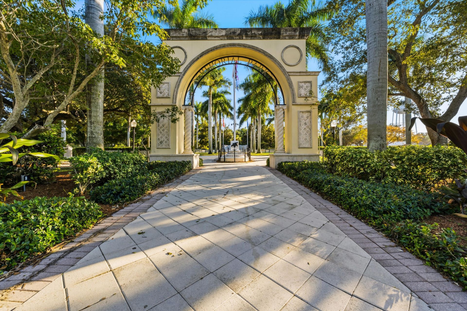 4692 SE Manatee Way, Stuart, FL 34997 Photo