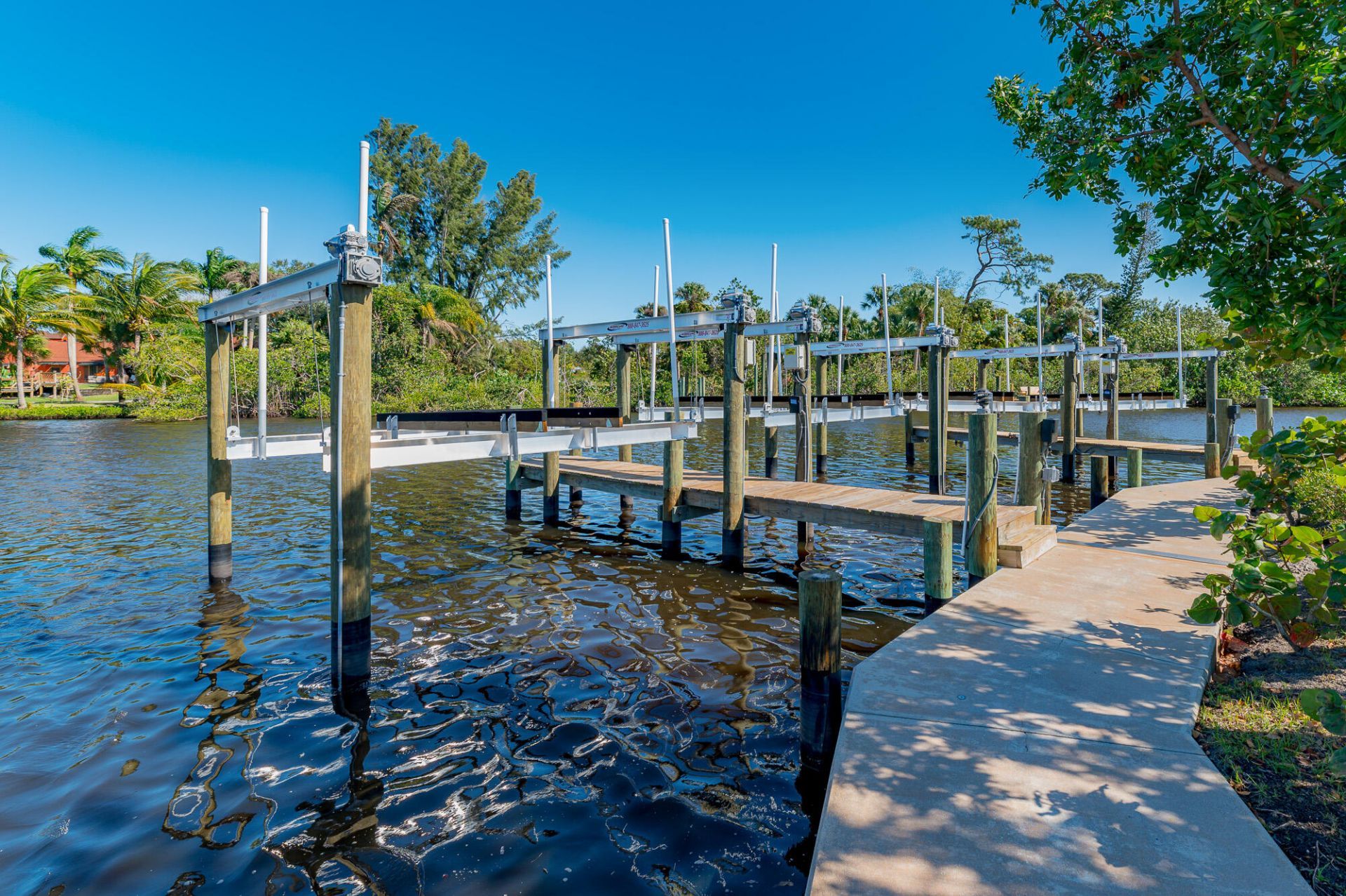 4692 SE Manatee Way, Stuart, FL 34997 Photo