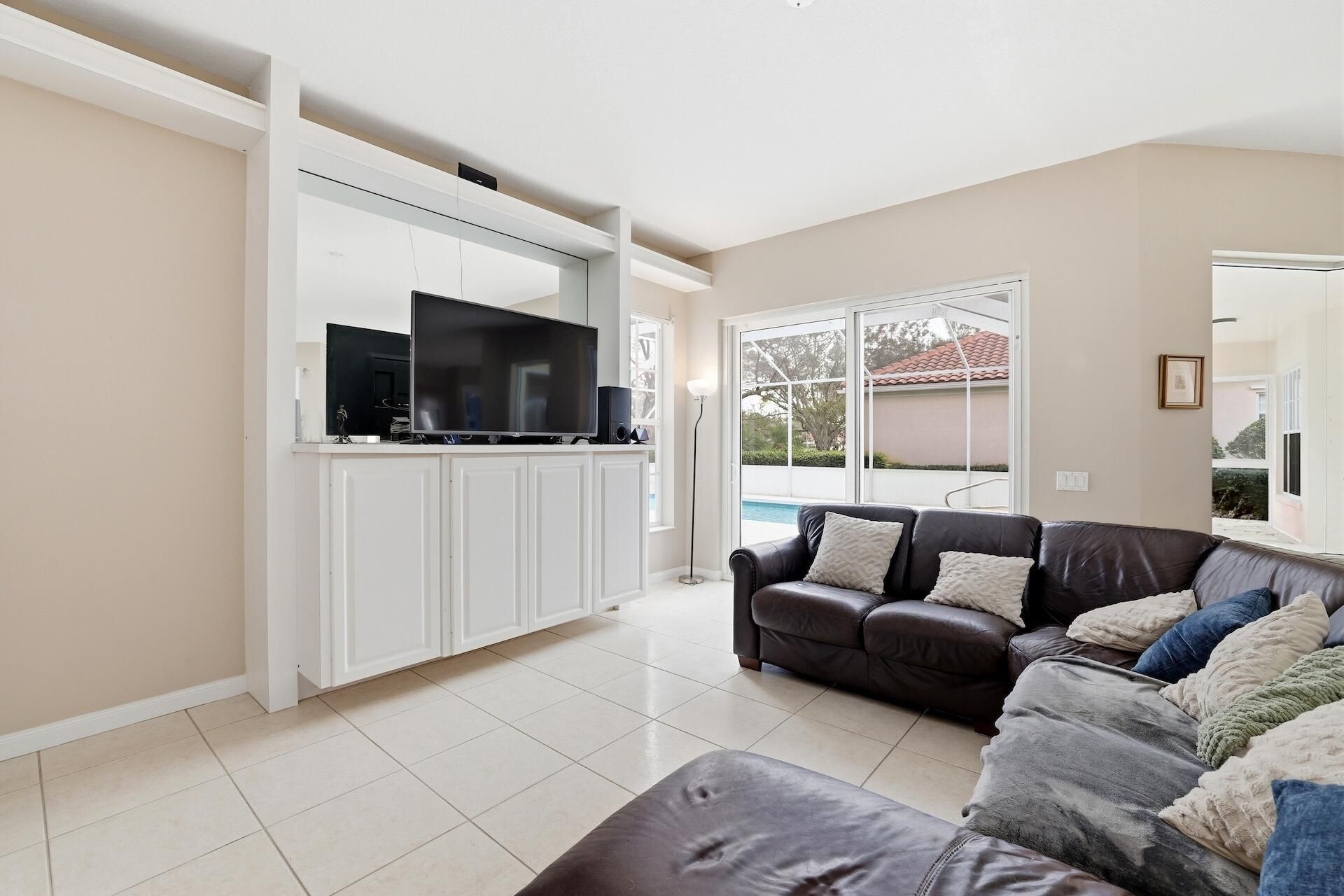 2810 Hancock Creek Road, West Palm Beach, FL 33411 Photo