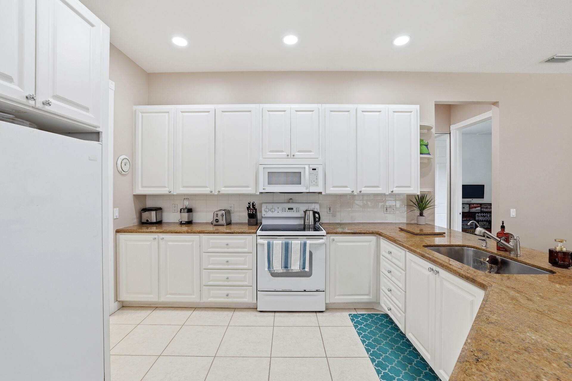 2810 Hancock Creek Road, West Palm Beach, FL 33411 Photo