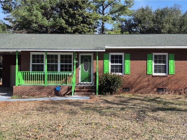 127 E Eighth Avenue, Red Springs, NC 28377