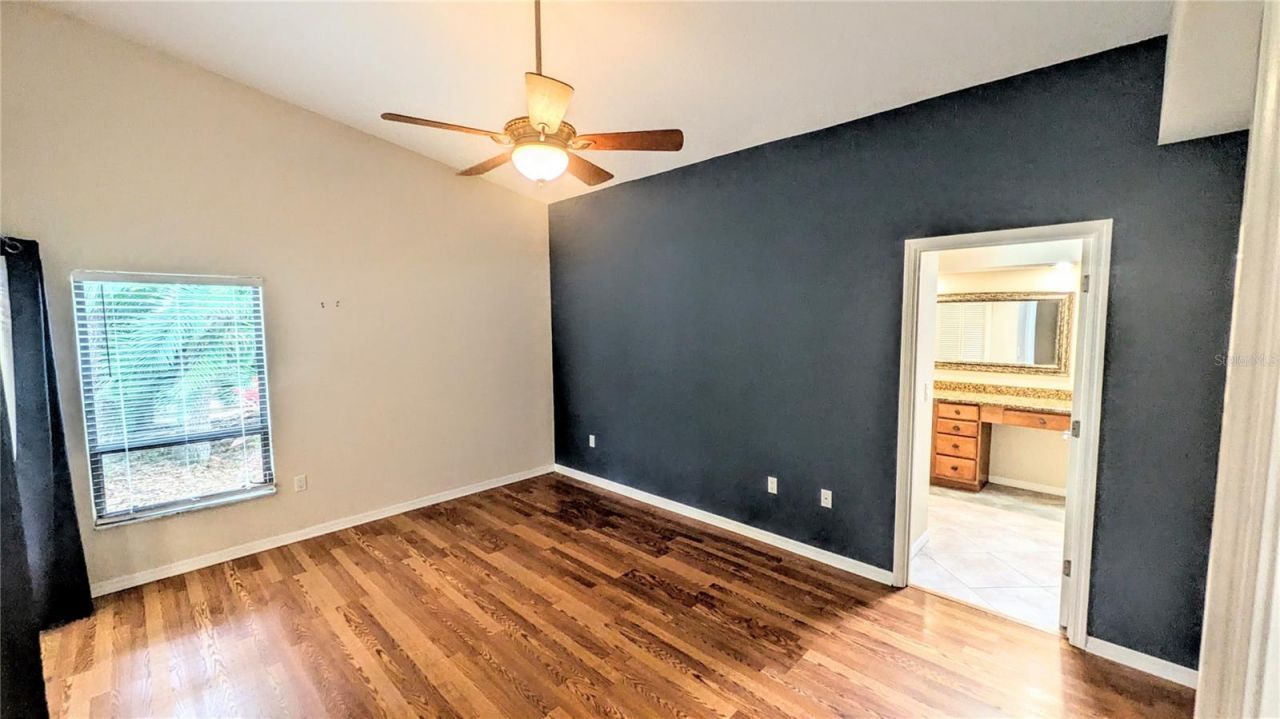 7805 Pine Trace Drive, Unit 18, Sarasota, FL 34243 Photo