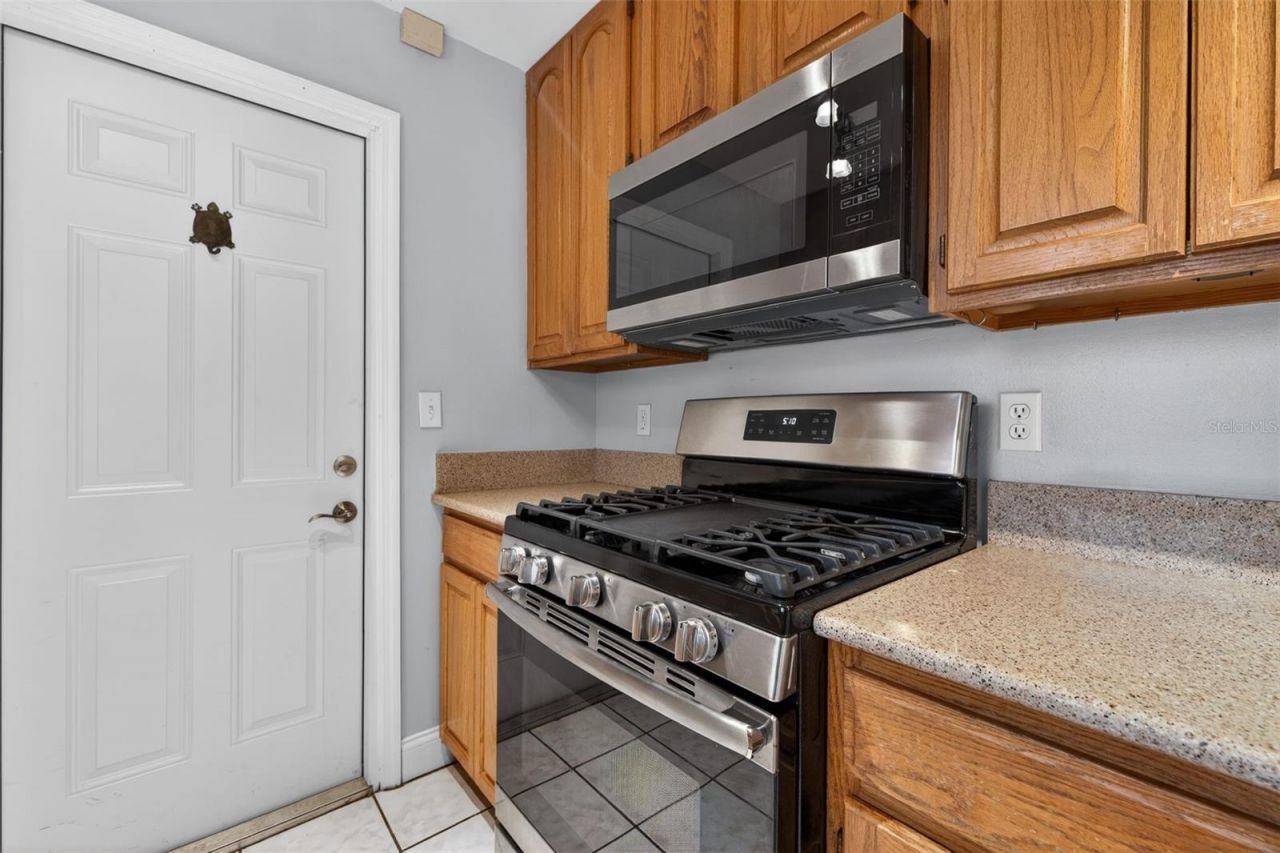 1414 85th Avenue N, Saint Petersburg, FL 33702 Photo