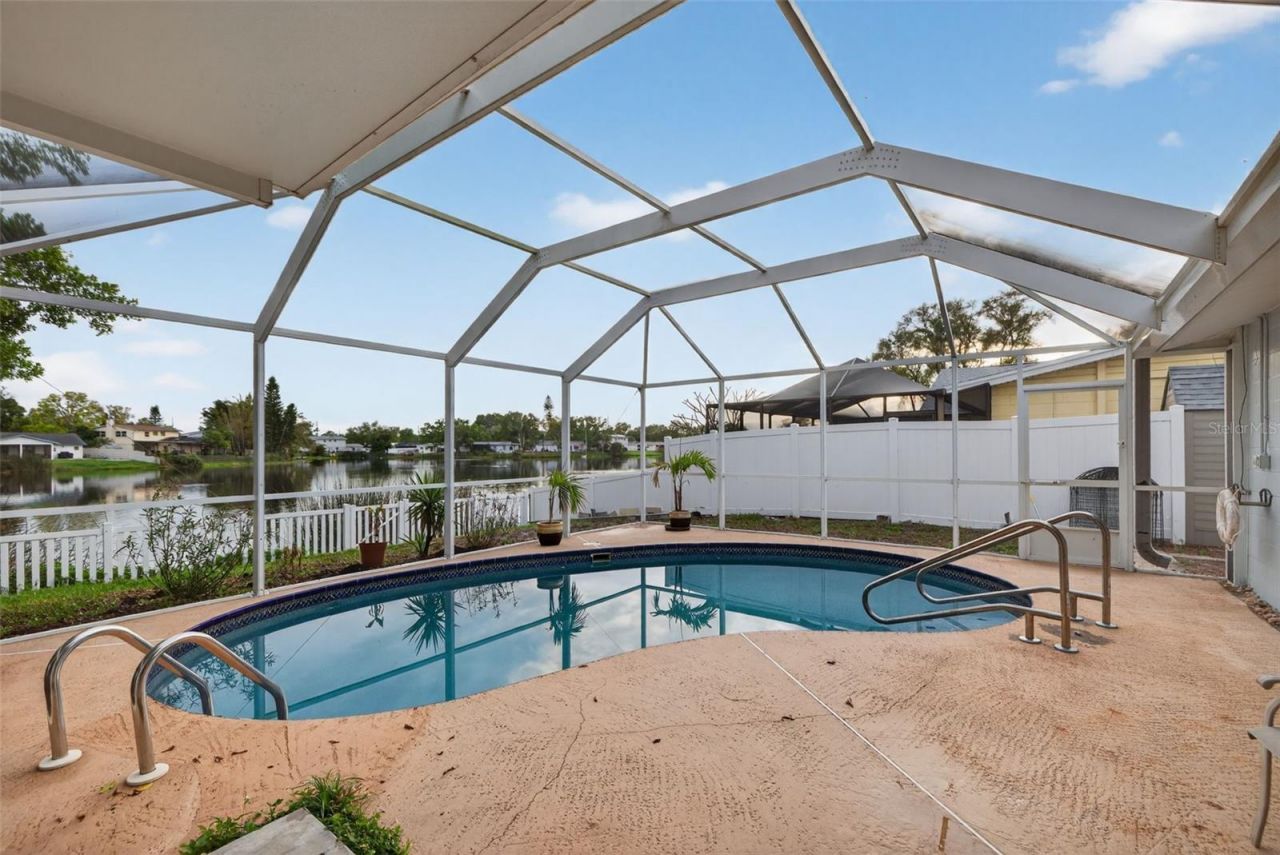 1414 85th Avenue N, Saint Petersburg, FL 33702 Photo