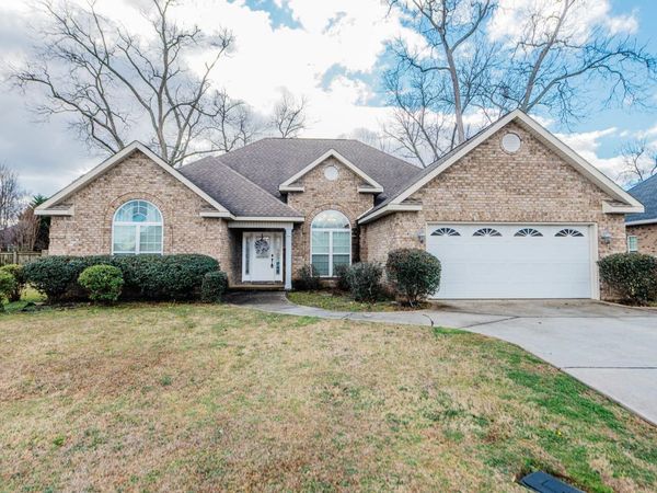 214 Cheshire Drive, Warner Robins, GA 31088