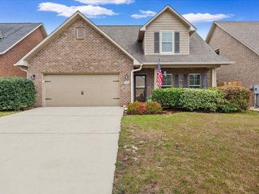 1914 Mooring Drive, Navarre, FL 32566