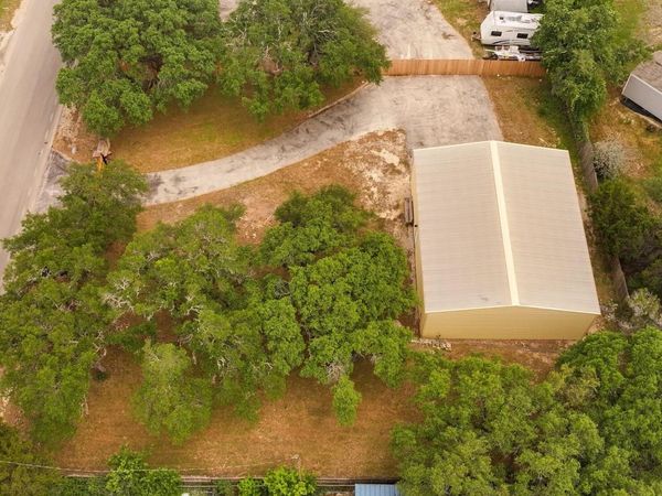 610 Tamarack Dr, Canyon Lake, TX 78133