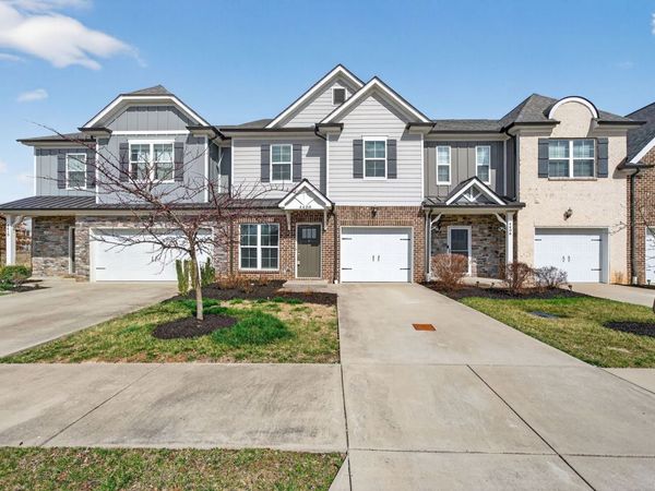 4408 Kesslers Xing, Murfreesboro, TN 37129