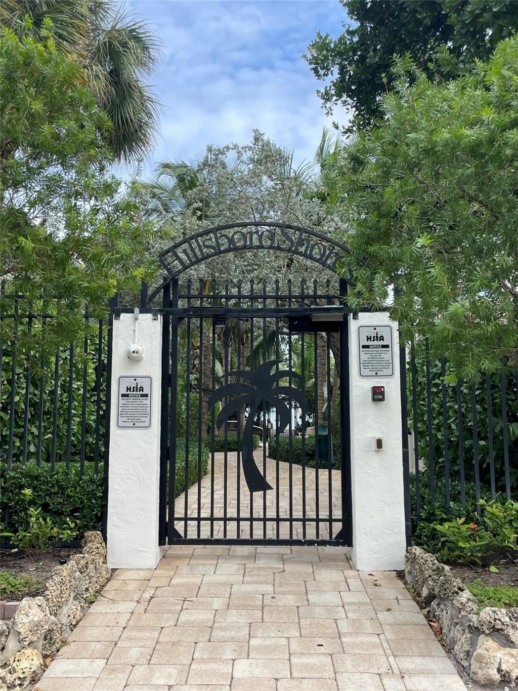 2605 Bay Drive, Pompano Beach, FL 33062 Photo