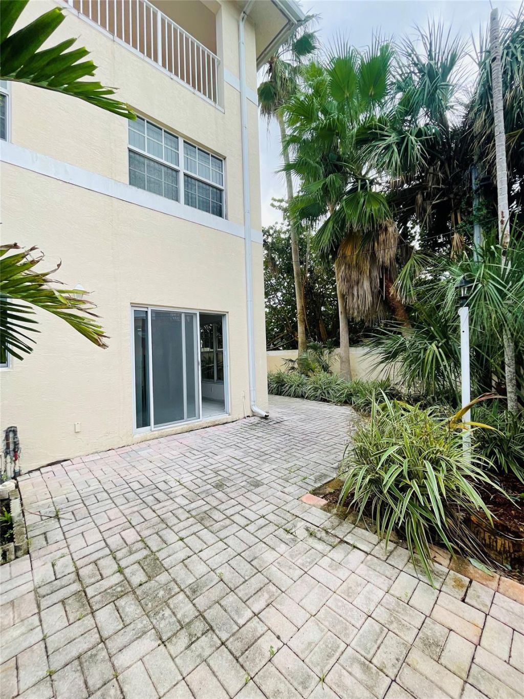 2605 Bay Drive, Pompano Beach, FL 33062 Photo