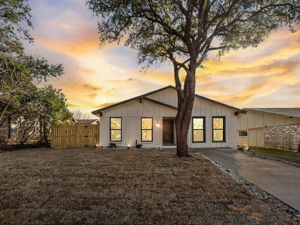 2014 Rose Hill Road, Carrollton, TX 75007