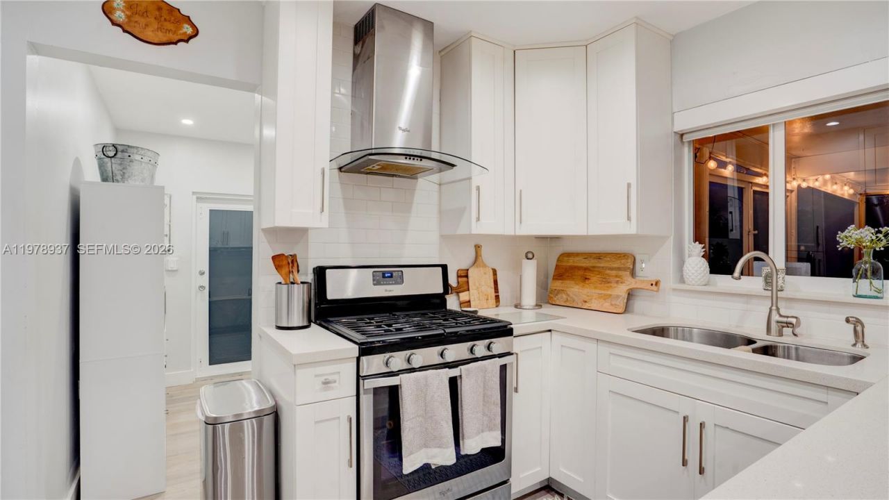 9311 Sterling Dr, Cutler Bay, FL 33157 Photo