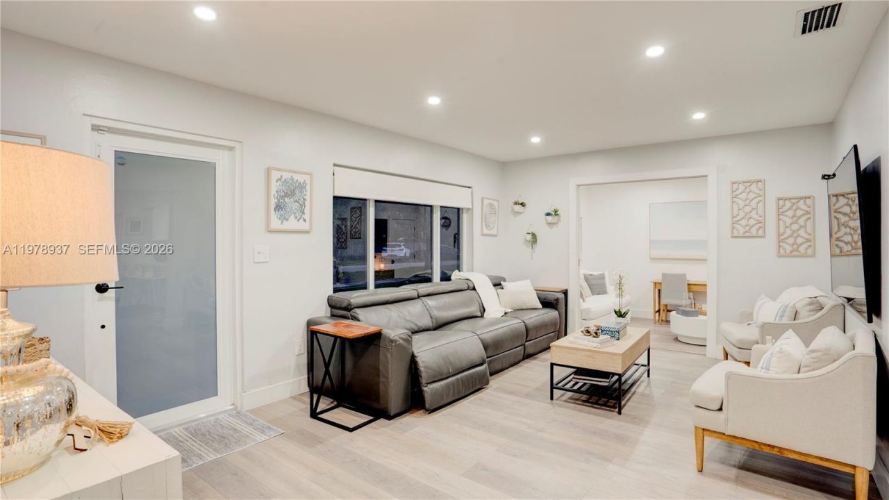 9311 Sterling Dr, Cutler Bay, FL 33157 Photo