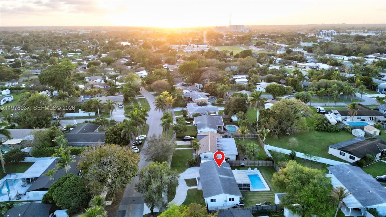 9311 Sterling Dr, Cutler Bay, FL 33157 Photo