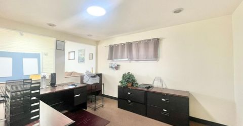 8329 Fair Oaks Blvd, Carmichael, CA 95608 Photo