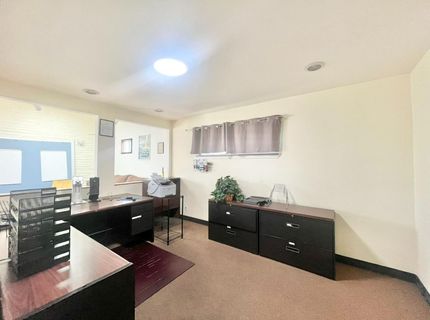 8329 Fair Oaks Blvd, Carmichael, CA 95608 Photo