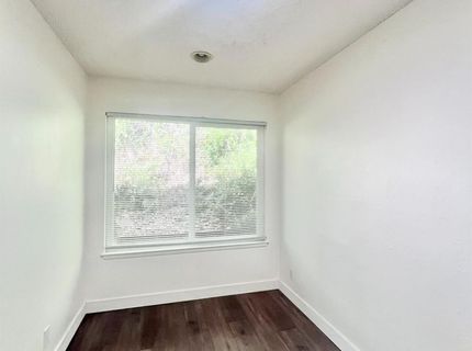8329 Fair Oaks Blvd, Carmichael, CA 95608 Photo