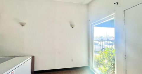 8329 Fair Oaks Blvd, Carmichael, CA 95608 Photo