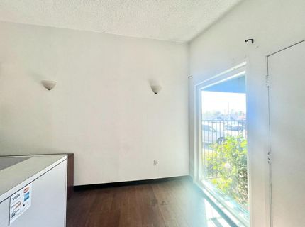 8329 Fair Oaks Blvd, Carmichael, CA 95608 Photo
