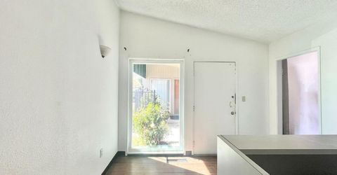 8329 Fair Oaks Blvd, Carmichael, CA 95608 Photo