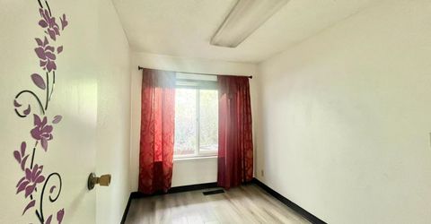 8329 Fair Oaks Blvd, Carmichael, CA 95608 Photo