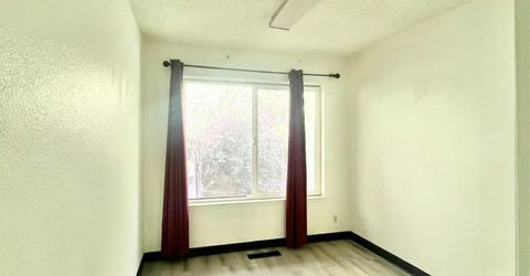 8329 Fair Oaks Blvd, Carmichael, CA 95608 Photo