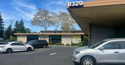 8329 Fair Oaks Blvd, Carmichael, CA 95608 Photo