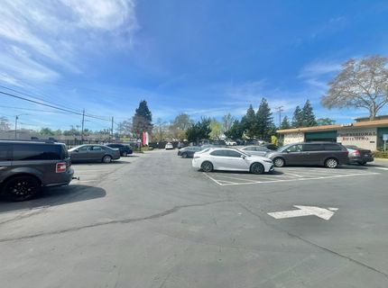 8329 Fair Oaks Blvd, Carmichael, CA 95608 Photo