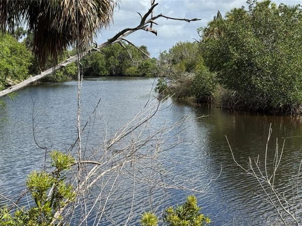 12807 UPPER MANATEE RIVER RD, BRADENTON, FL 34212