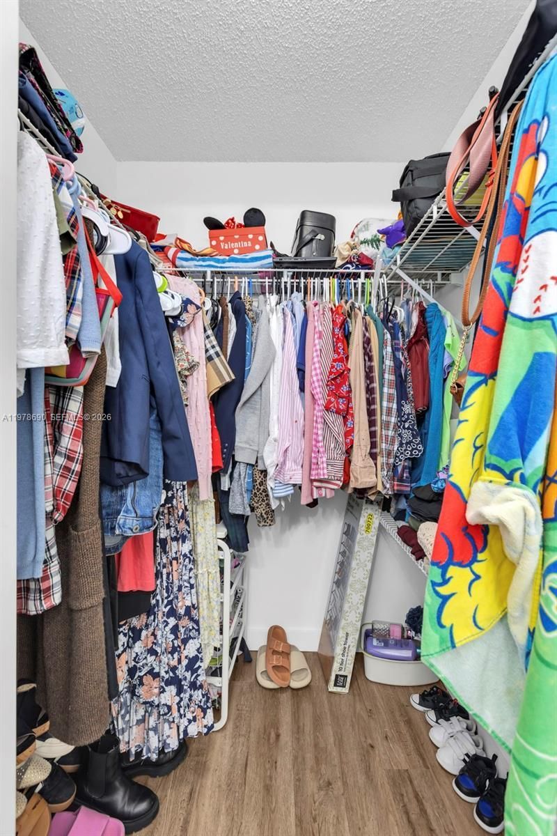 1418 Barcelona Way , Unit 6-23, Weston, FL 33327 Photo