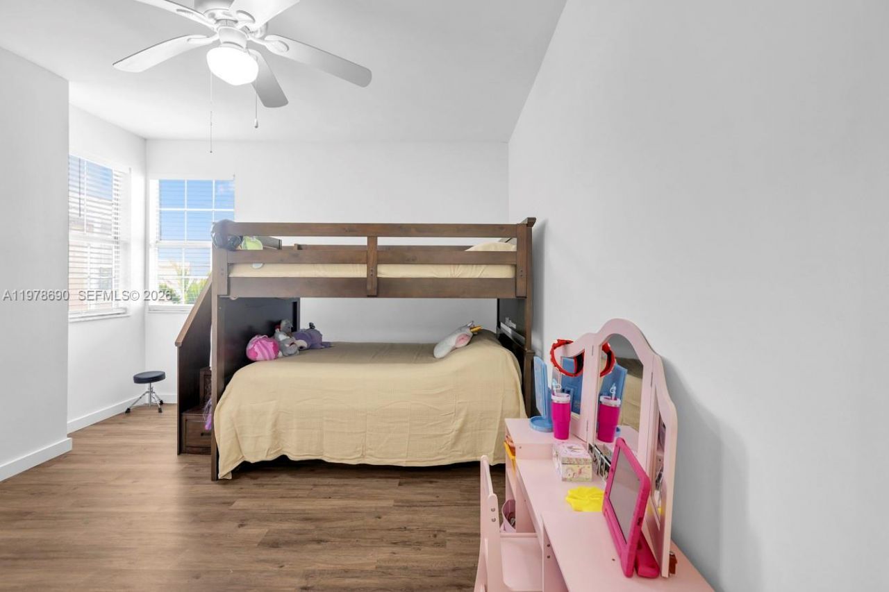 1418 Barcelona Way , Unit 6-23, Weston, FL 33327 Photo