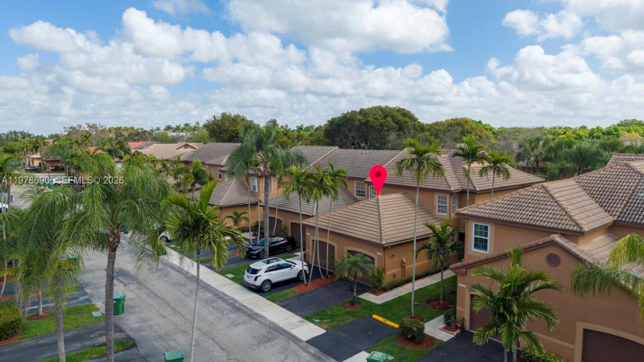 1418 Barcelona Way , Unit 6-23, Weston, FL 33327 Photo