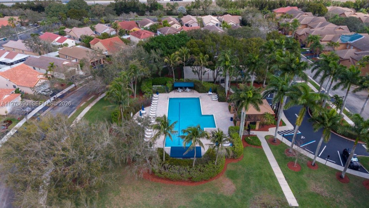 1418 Barcelona Way , Unit 6-23, Weston, FL 33327 Photo