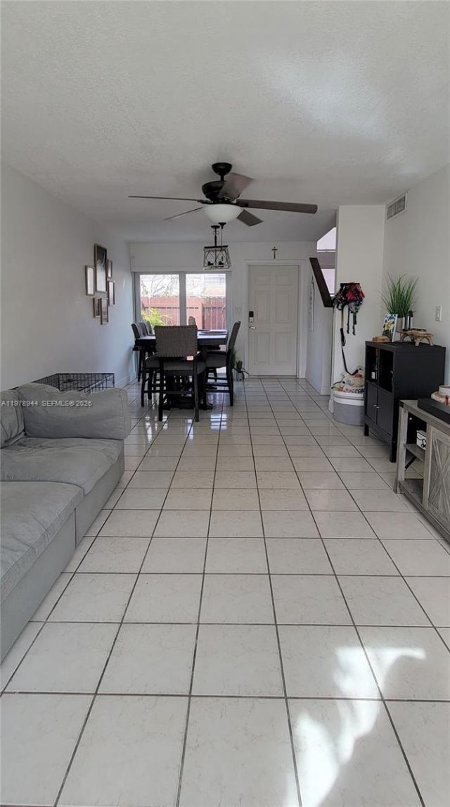 11396 SW 65th St , Miami, FL 33173 Photo