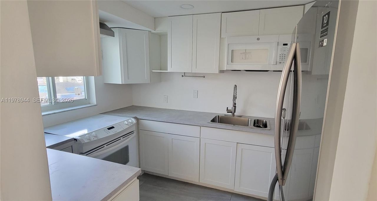 11396 SW 65th St, Miami, FL 33173 Photo