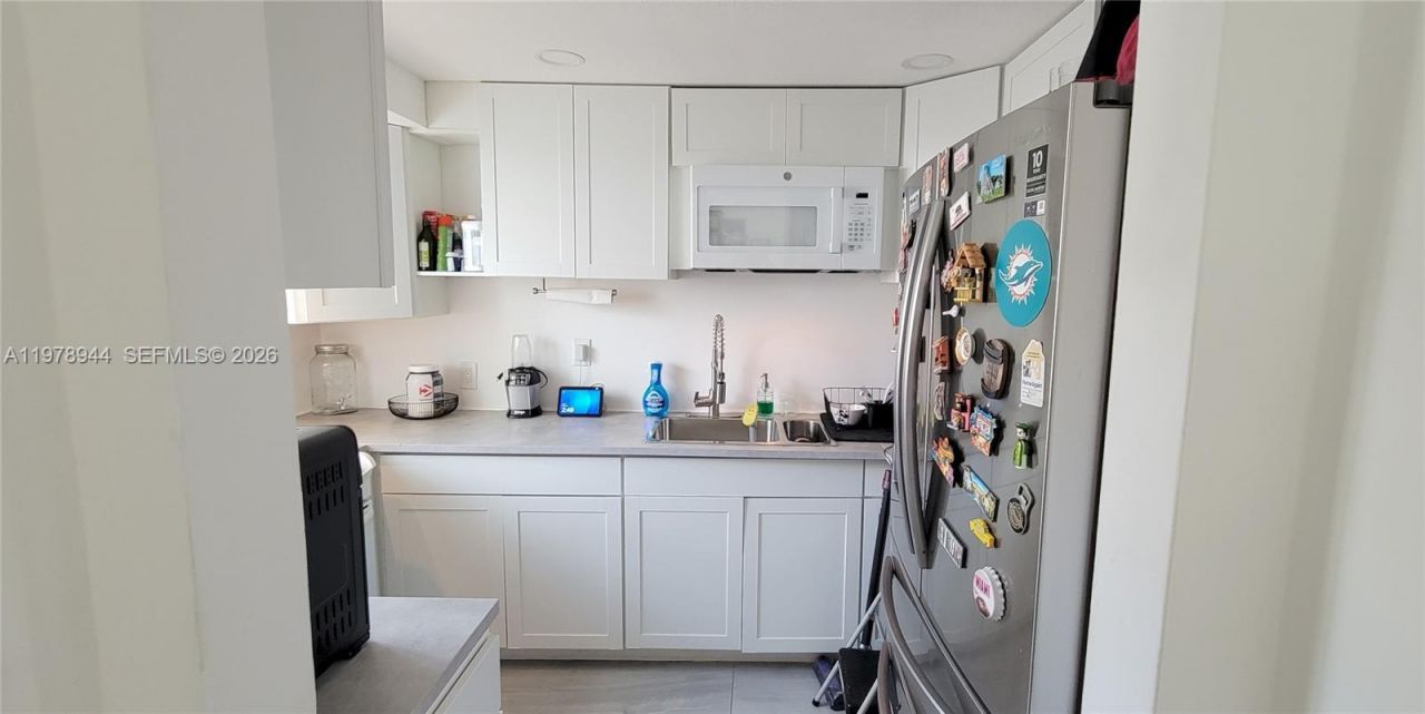 11396 SW 65th St , Miami, FL 33173 Photo